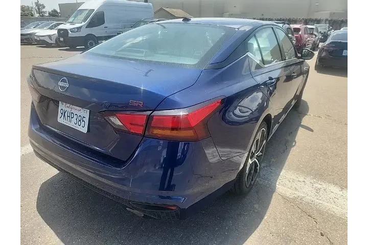 $21991 : Nissan Altima 2024 2.5 SR 4d image 9