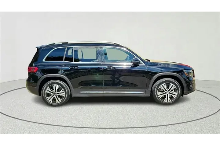 $37730 : Mercedes-Benz GLB 2025 AWD G image 2