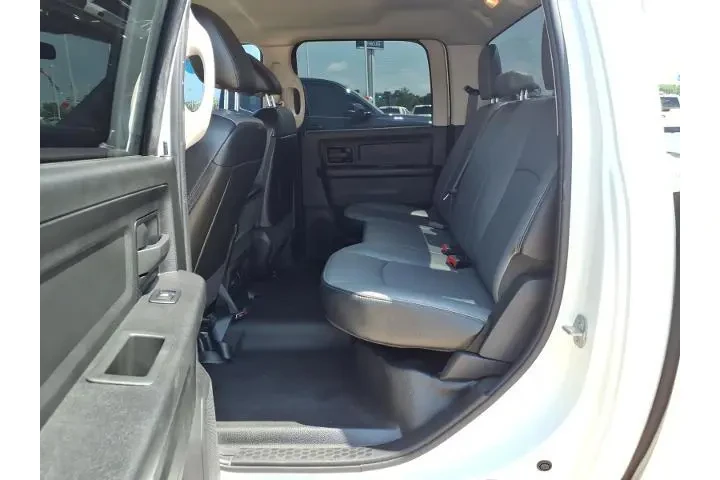 $21988 : Ram 1500 Classic 2022 4x2 Tr image 10
