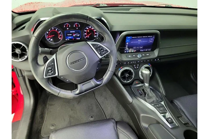 $29998 : Chevrolet Camaro 2021 LT 2dr image 9