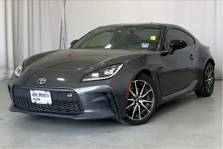 $25991 : Toyota GR86 2022 2dr Coupe 6 image 2