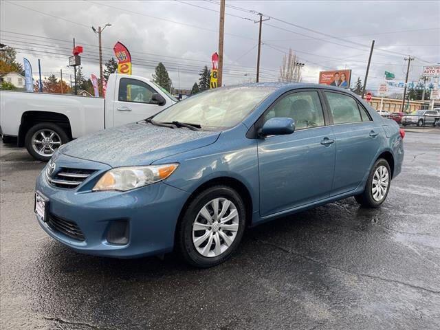 $8995 : 2013 Corolla LE image 3