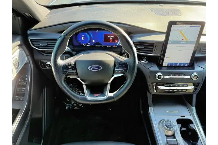 $31677 : Ford Explorer 2020 AWD ST 4d image 10