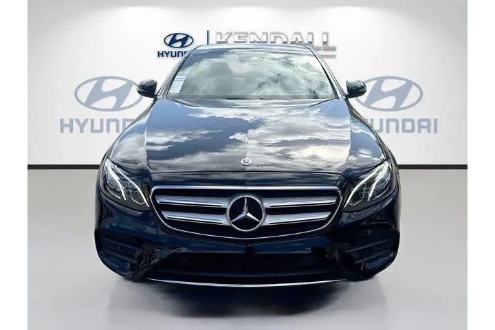 $20266 : Mercedes-Benz E-Class 2019 A image 2