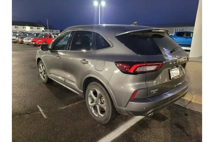 $23995 : Ford Escape 2023 AWD ST-Line image 6