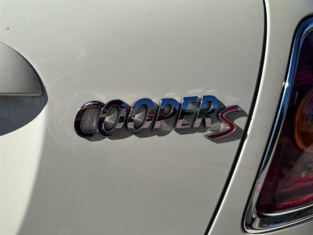 $8795 : 2010 MINI Cooper S image 9