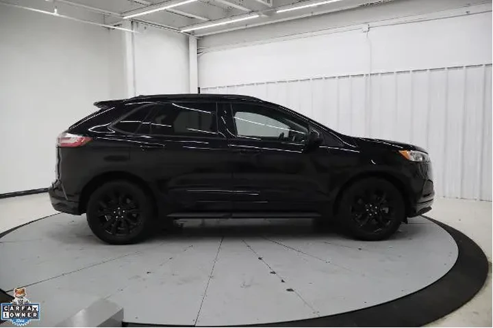 $21692 : Ford Edge 2022 AWD SE 4dr Cr image 2