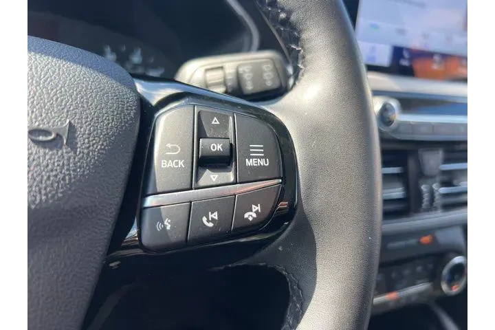 $20415 : Ford Escape 2022 AWD SEL 4dr image 10