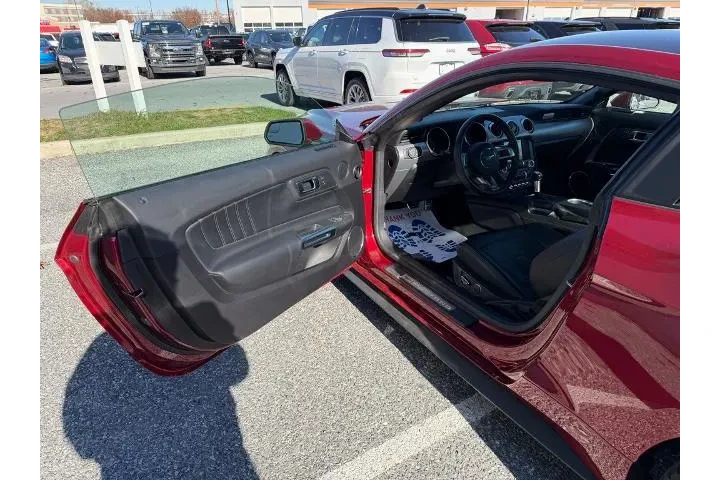 $26200 : Ford Mustang 2019 GT Premium image 10