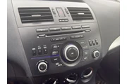 $9977 : Mazda Mazda3 2013 i Sport 4d thumbnail