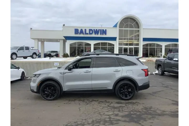 $22950 : Kia Sorento 2022 AWD X-Line image 4