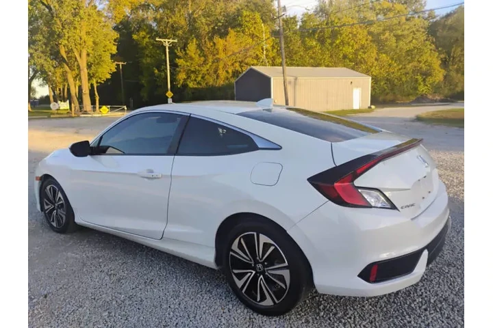 $16995 : 2018 Civic EX-T image 8