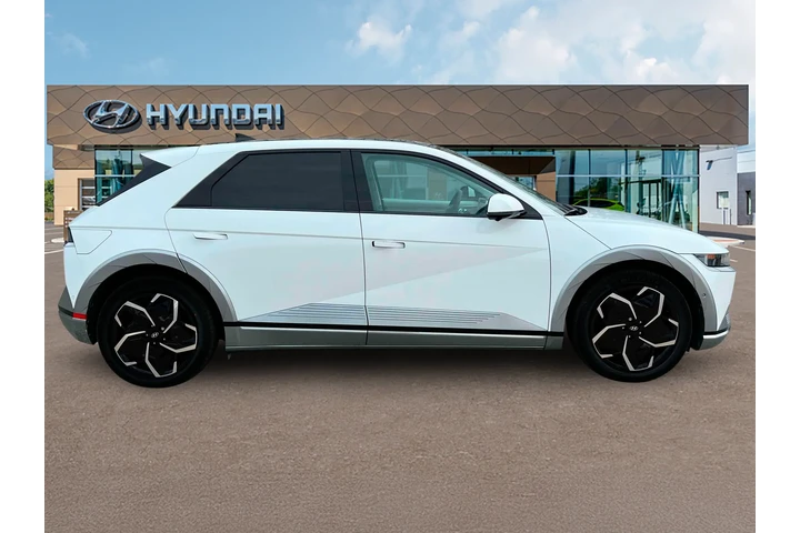 $29897 : Hyundai IONIQ 5 2024 Limited image 9