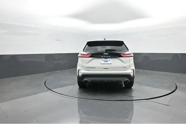 $36098 : Ford Edge 2024 AWD Titanium image 6