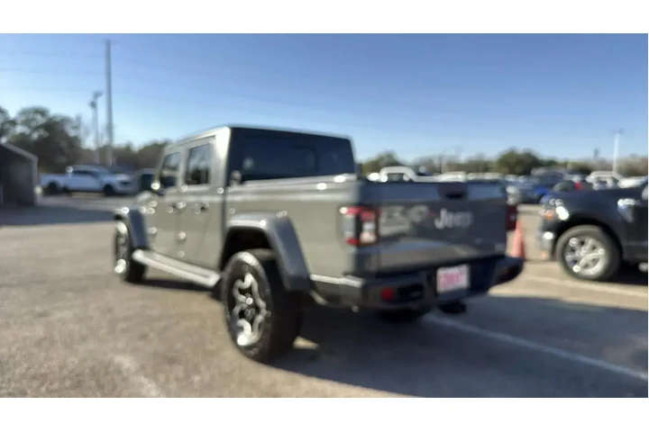 $30867 : Jeep Gladiator 2020 4x4 Over image 3