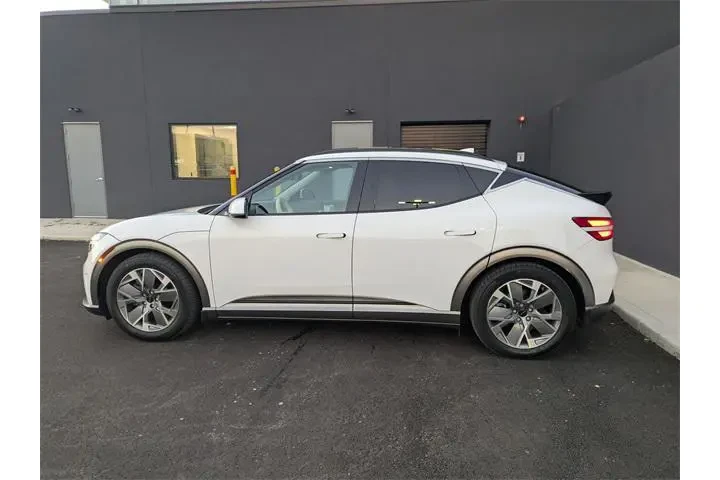 $38424 : Genesis GV60 2025 Standard 4 image 2