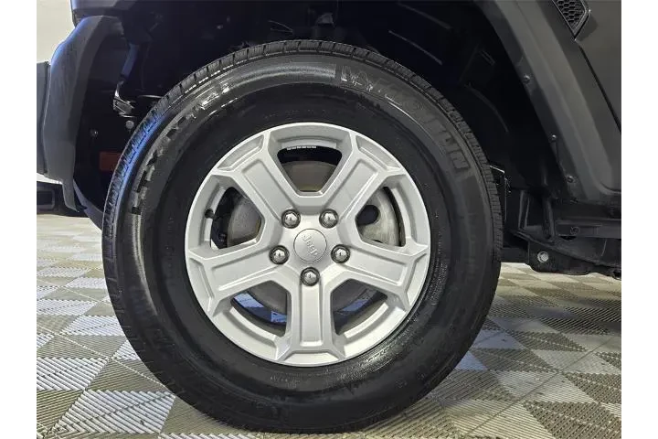 $28298 : Jeep Wrangler 2021 4x4 Sport image 5