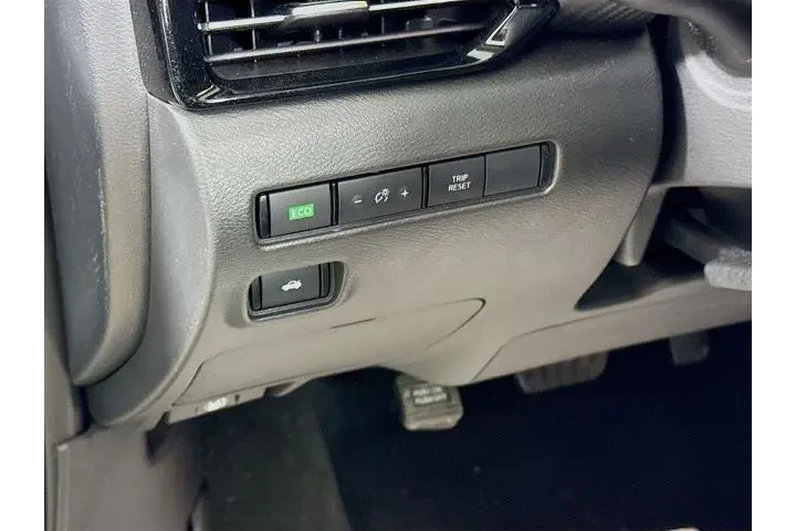 $23750 : Nissan Sentra 2024 SR 4dr Se image 10