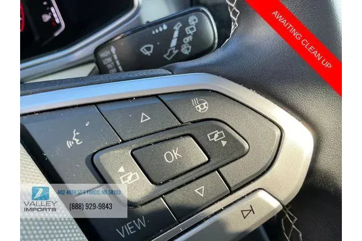 $30225 : Volkswagen Taos 2025 AWD SEL image 10