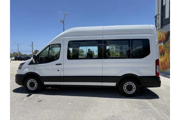 $34900 : 2023 Transit 350 XL image 9