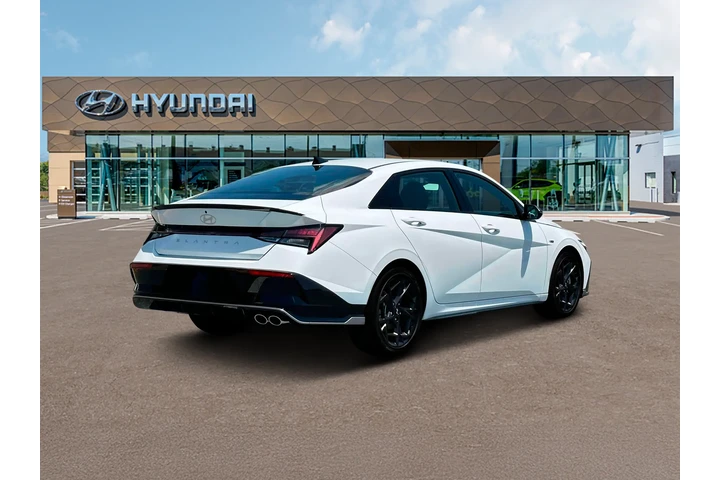 $24762 : Hyundai ELANTRA 2025 N Line image 7