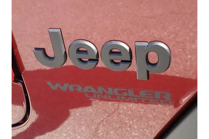 $31990 : Jeep Wrangler Unlimited 2021 image 9