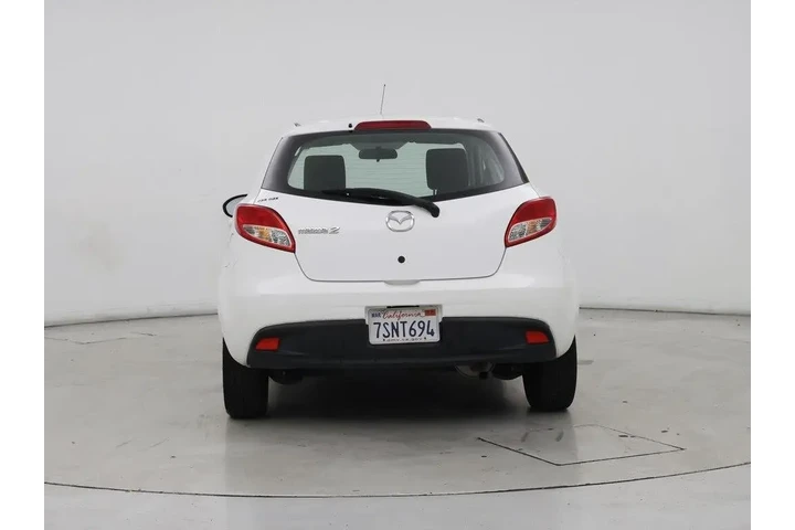 $9998 : Mazda Mazda2 2014 Sport 4dr image 6