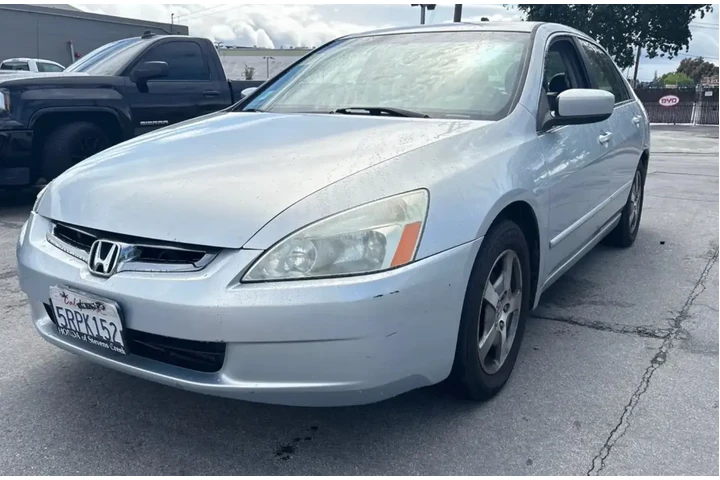 $6888 : Honda Accord 2005 Hybrid 4dr image 1