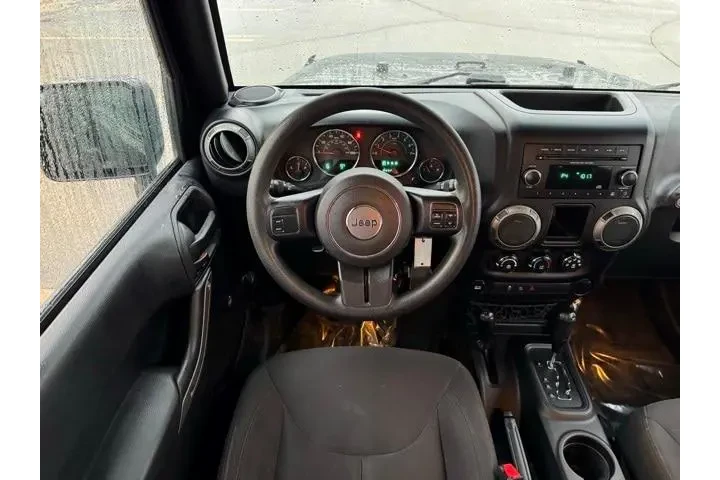$15998 : Jeep Wrangler Unlimited 2015 image 7