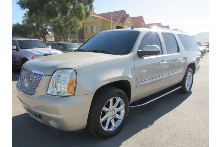 $9995 : 2008 GMC Yukon XL Denali image 10