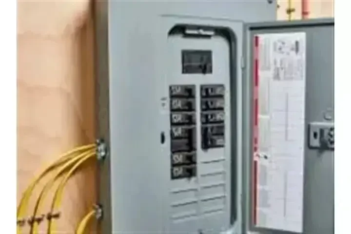 HANDYMAN SERVICES image 3