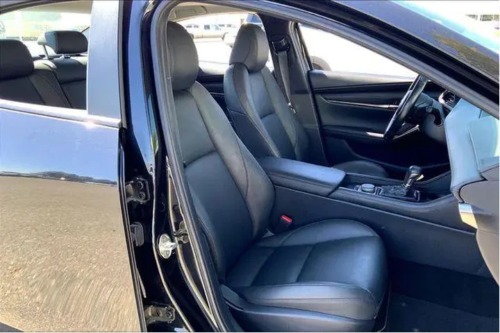 $23985 : Mazda Mazda3 Sedan 2022 AWD image 7