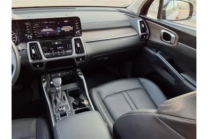 $29970 : Kia Sorento 2023 AWD X-Line image 10