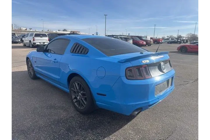 $18982 : Ford Mustang 2014 V6 Premium image 5