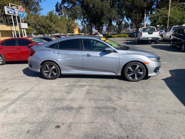 $18999 : 2016 Civic Touring image 4