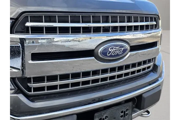 $21766 : Ford F-150 2019 4x4 XLT 4dr image 9