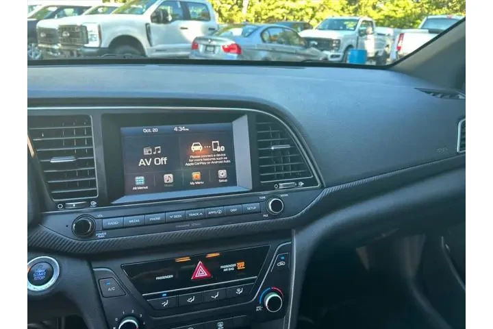 $12997 : Hyundai ELANTRA 2017 Sport 4 image 9