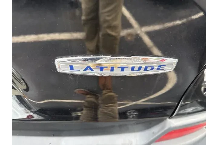 $13508 : Jeep Cherokee 2019 4x4 Latit image 5