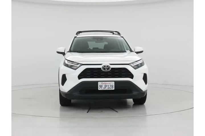 $27998 : Toyota RAV4 2023 XLE 4dr SUV image 5