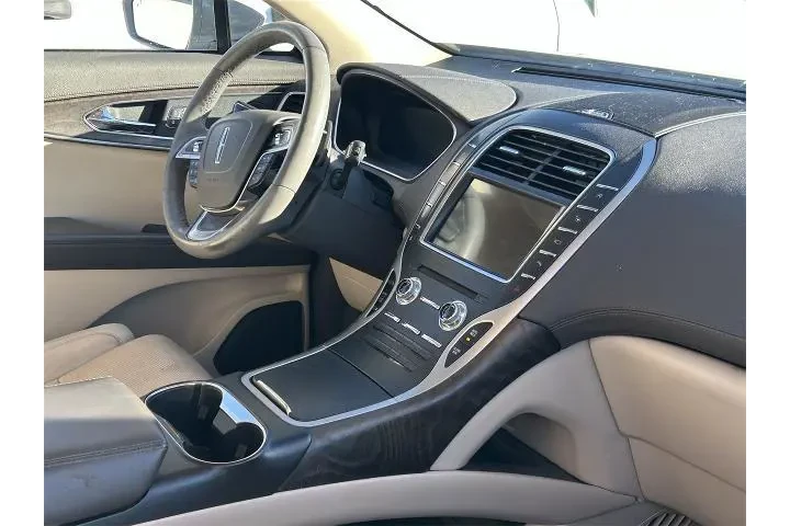 $25997 : Lincoln Nautilus 2020 Reserv image 7