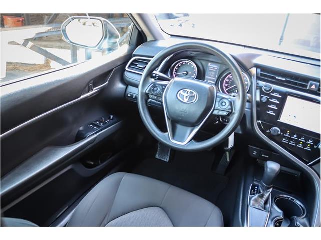 2018 Toyota Camry image 4