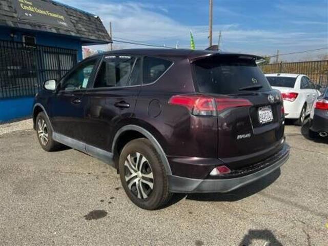 $16999 : 2017 RAV4 LE image 8