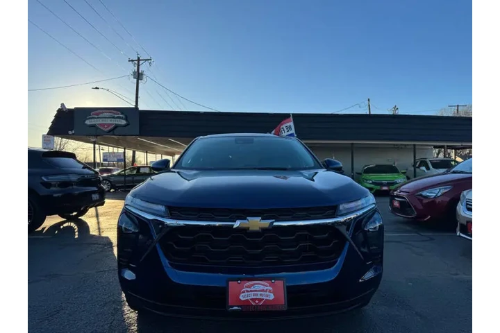 $19495 : 2024 Trax LS image 5