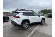 $30981 : Toyota RAV4 2024 XLE Premium thumbnail