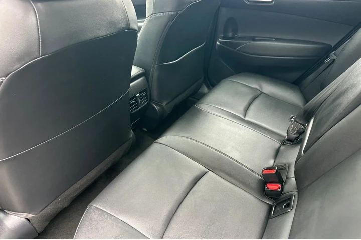 $27900 : Toyota Corolla Cross 2025 XL image 7