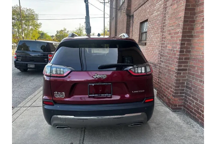 $12999 : 2019 Cherokee Limited image 7