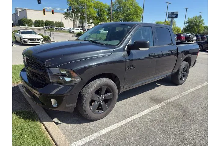 $20750 : Ram 1500 2018 4x4 Big Horn 4 image 2