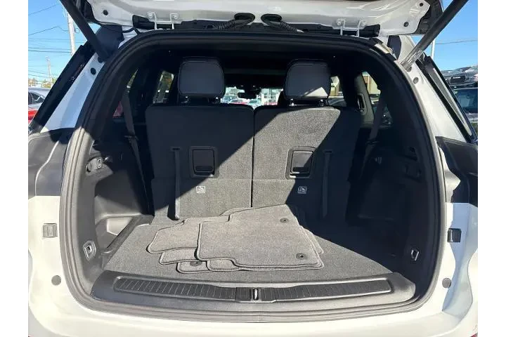 $37988 : Jeep Grand Cherokee L 2023 4 image 6