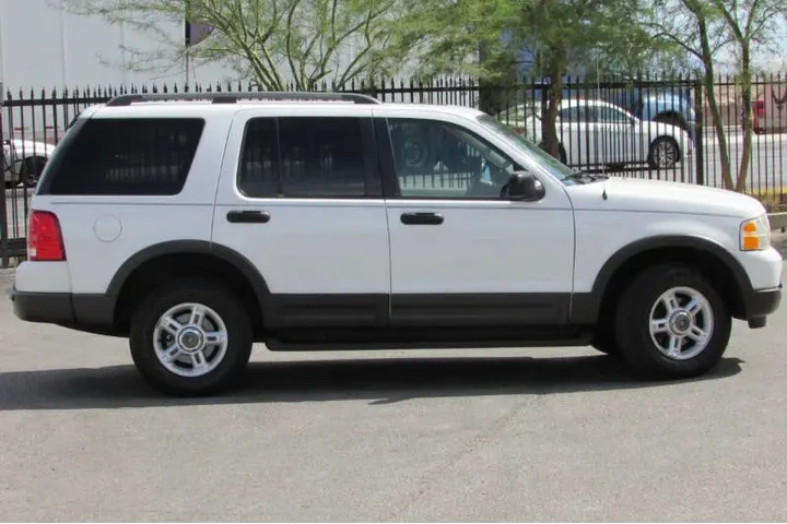 $8995 : 2003 Explorer XLT image 5