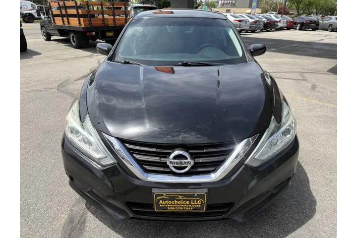$5950 : 2016 Altima 2.5 S image 10